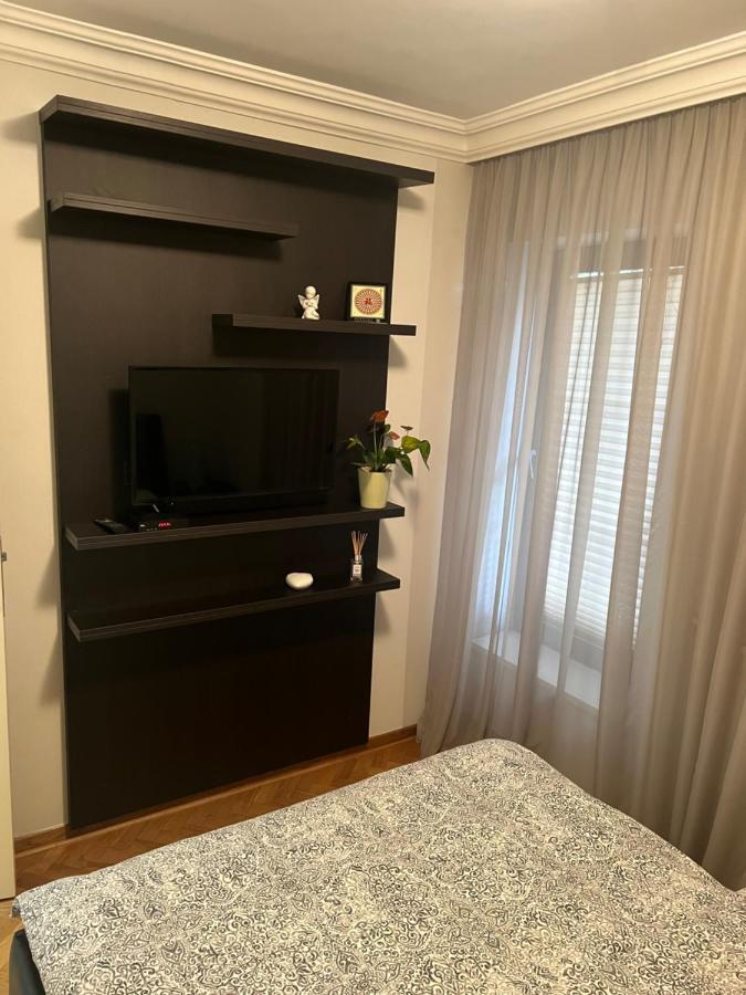 Apartament D-22 *
